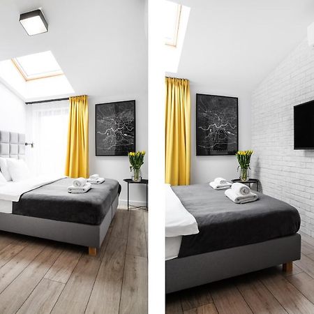 Househost Apartament: Ul. Miodowa 42/42A Краків Екстер'єр фото