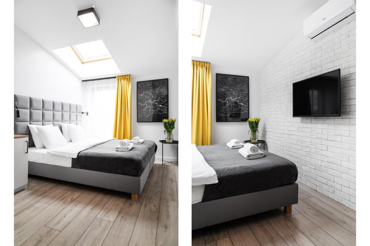 Househost Apartament: Ul. Miodowa 42/42A Краків Екстер'єр фото